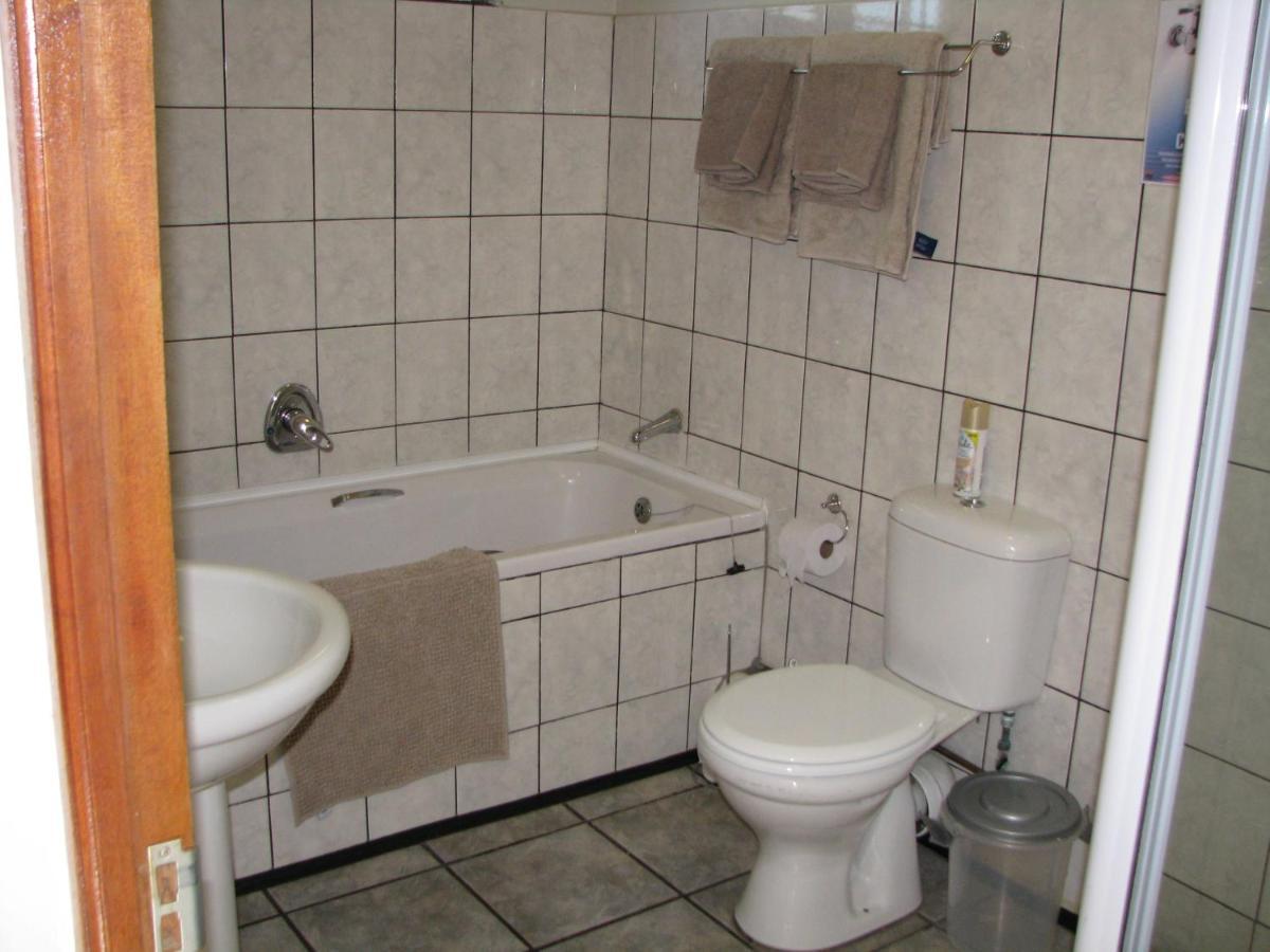 Kaiser'S B&B Grahamstown Kültér fotó